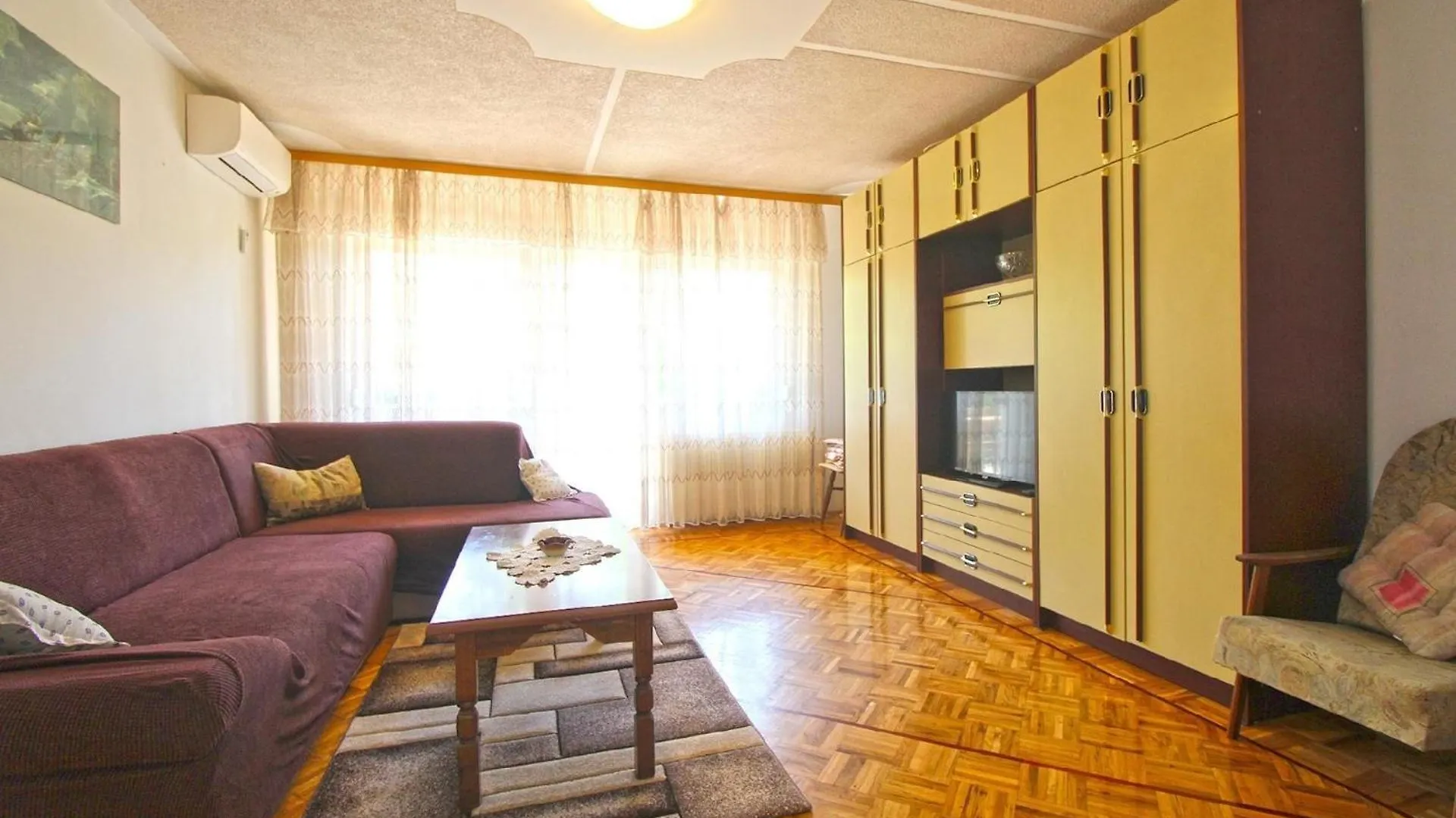 Ferienwohnung Fuer 6 Personen Ca 110 Qm In Banjole, Istrien Istrische Riviera Apartment Banjole
