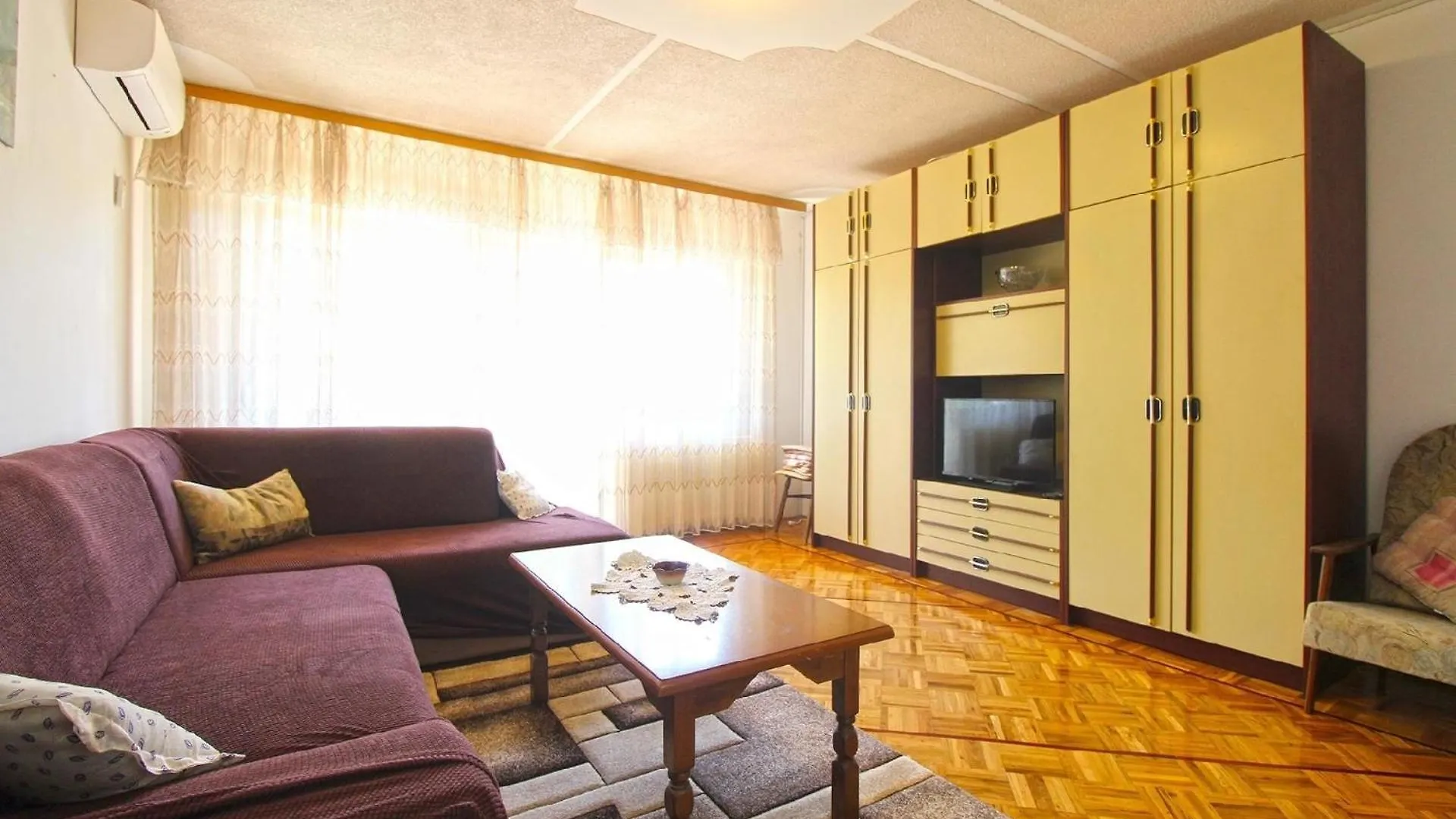 Apartment Ferienwohnung Fuer 6 Personen Ca 110 Qm In Banjole, Istrien Istrische Riviera Croatia